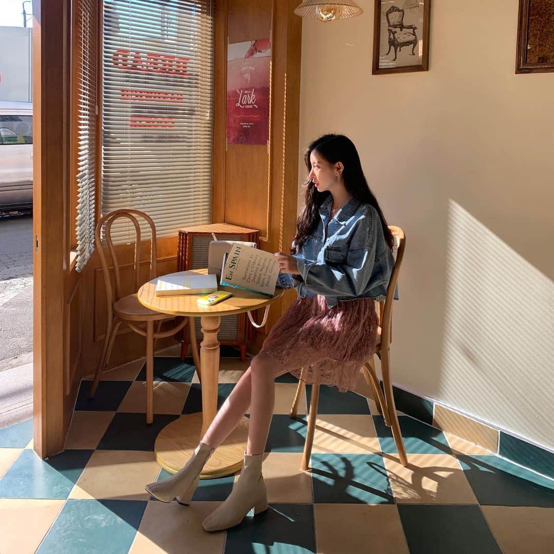 Chuuのインスタグラム：「오늘도 넘 여유로운 하루💕💕」