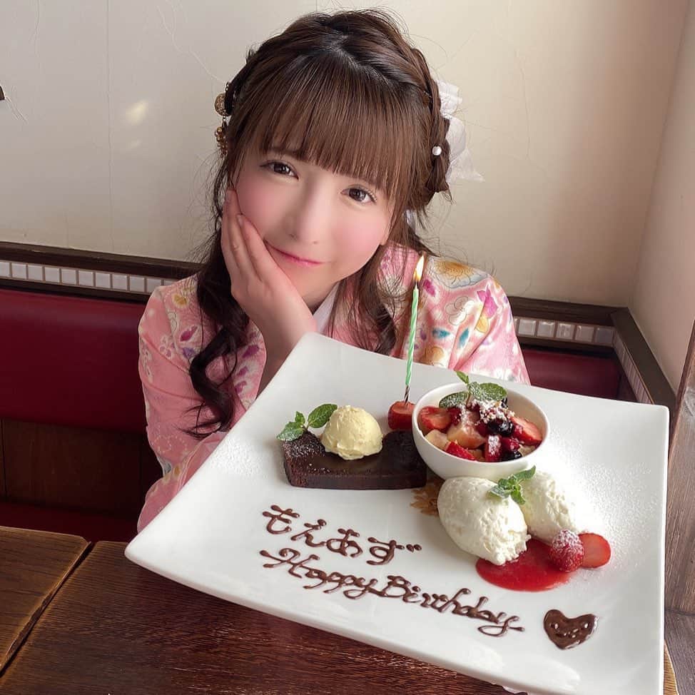 もえのあずきのグルメインスタ