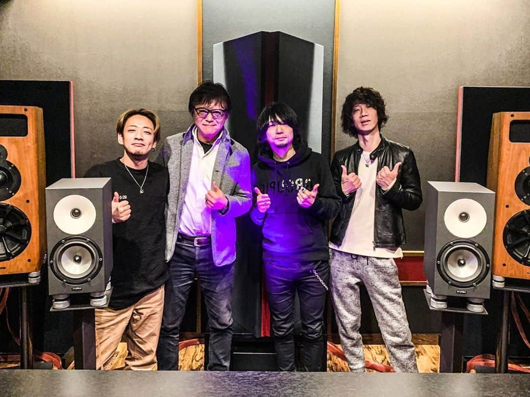 村松拓さんのインスタグラム写真 - (村松拓Instagram)「@tucky777mastering  #nothingscarvedinstone  早く皆に聴かせたいよ」3月14日 18時45分 - takkyun_ncis