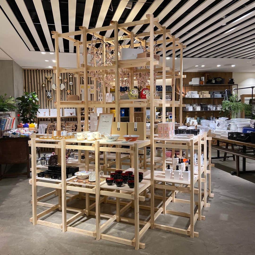 ニコアンドのグルメインスタ