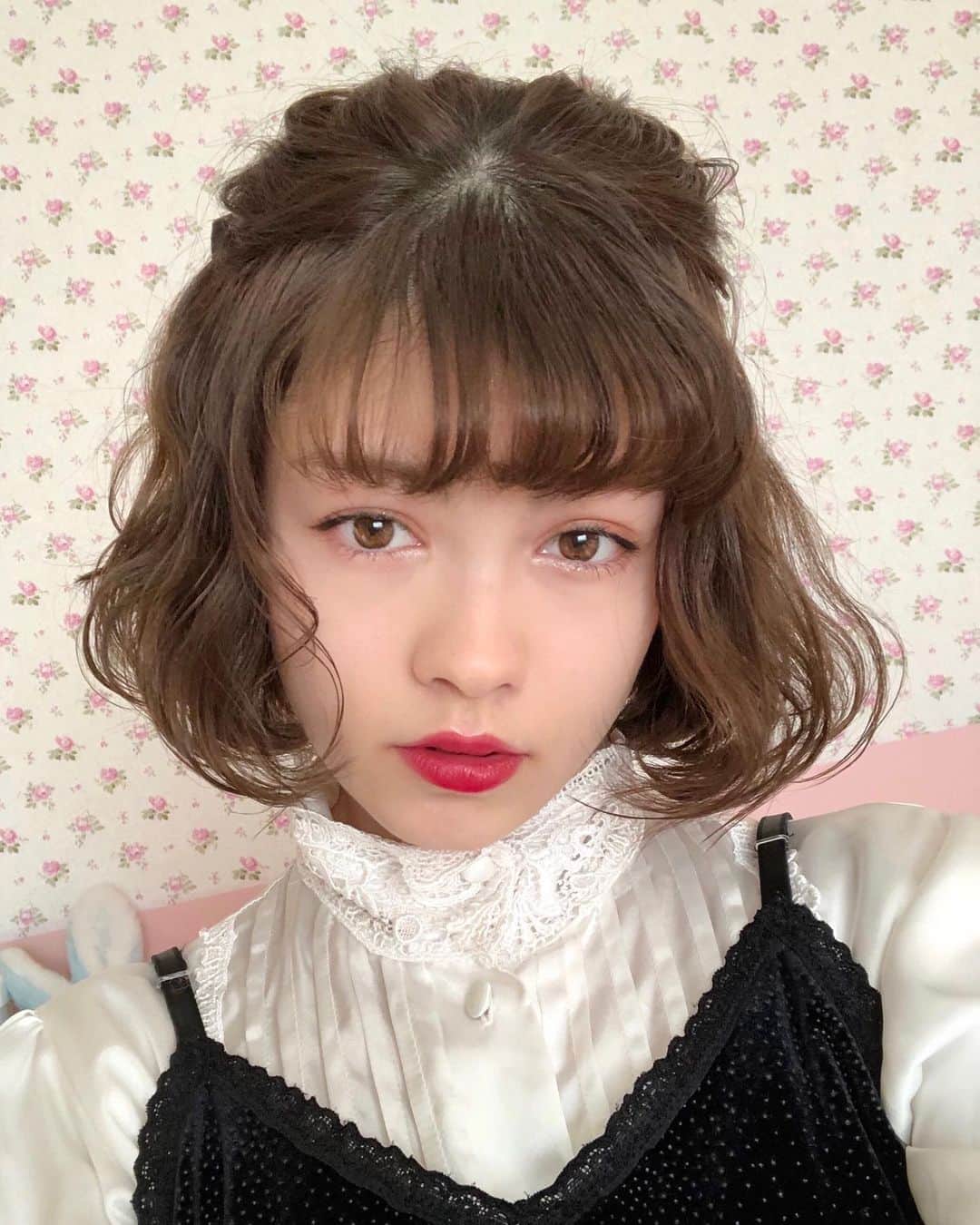 のインスタグラム：「巻いてみた🌷」