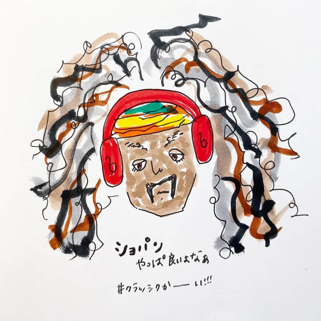 Kana Kobayashiさんのインスタグラム写真 - (Kana KobayashiInstagram)「ヘッドフォンの《beats》をウーバーイーツと呼び、耳に当たるクッション部分の事をソファーと言う独特のネーミングセンスをもつ　 #我が家のたっくん #beats #独特の言葉 #イラスト #絵 #ウーバーイーツを見つけるとウーバーイーツや！と言い追いかける #art」3月14日 22時09分 - anela_kana