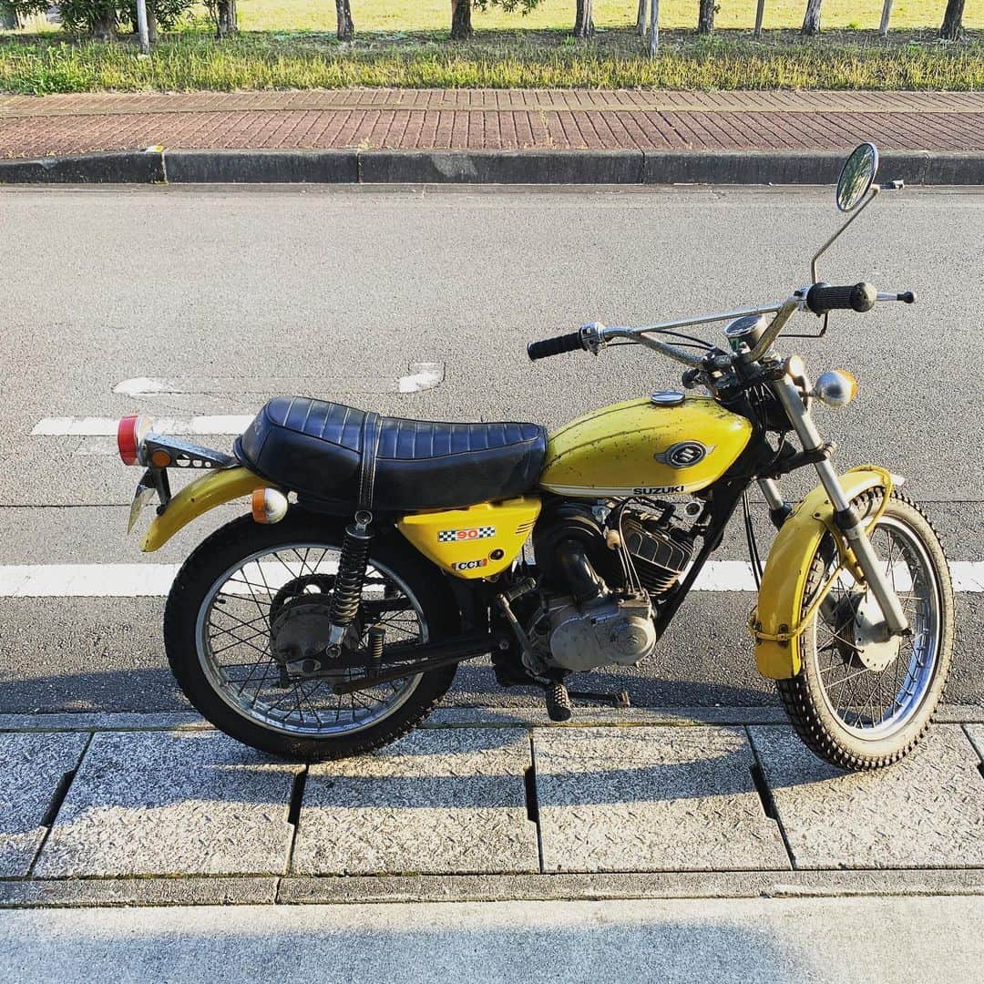 COGITEさんのインスタグラム写真 - (COGITEInstagram)「‪今日は久々のバイク出勤。‬ ‪朝の気温6℃だったこともありキック26発で始動笑‬  #ハスラー90 #suzuki」3月15日 8時22分 - cogite_jp