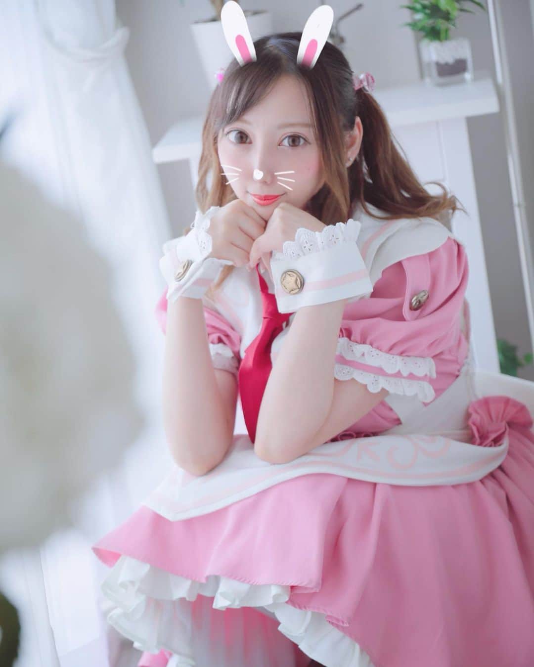 美羽フローラさんのインスタグラム写真 - (美羽フローラInstagram)「またコンカフェ的なところで月1で働くと思いますが詳しく決まったらお知らせします🙌  #秋葉原 #AKIBA #メイドカフェ #コンカフェ #japaneseculture #コスプレイヤー #メイド服 #cosplay #cosplayer #japanesegirl #写真好きな人と繋がりたい #お給仕 #おきゅおわって言いたい #ツインテール女子」3月15日 0時28分 - miuflora