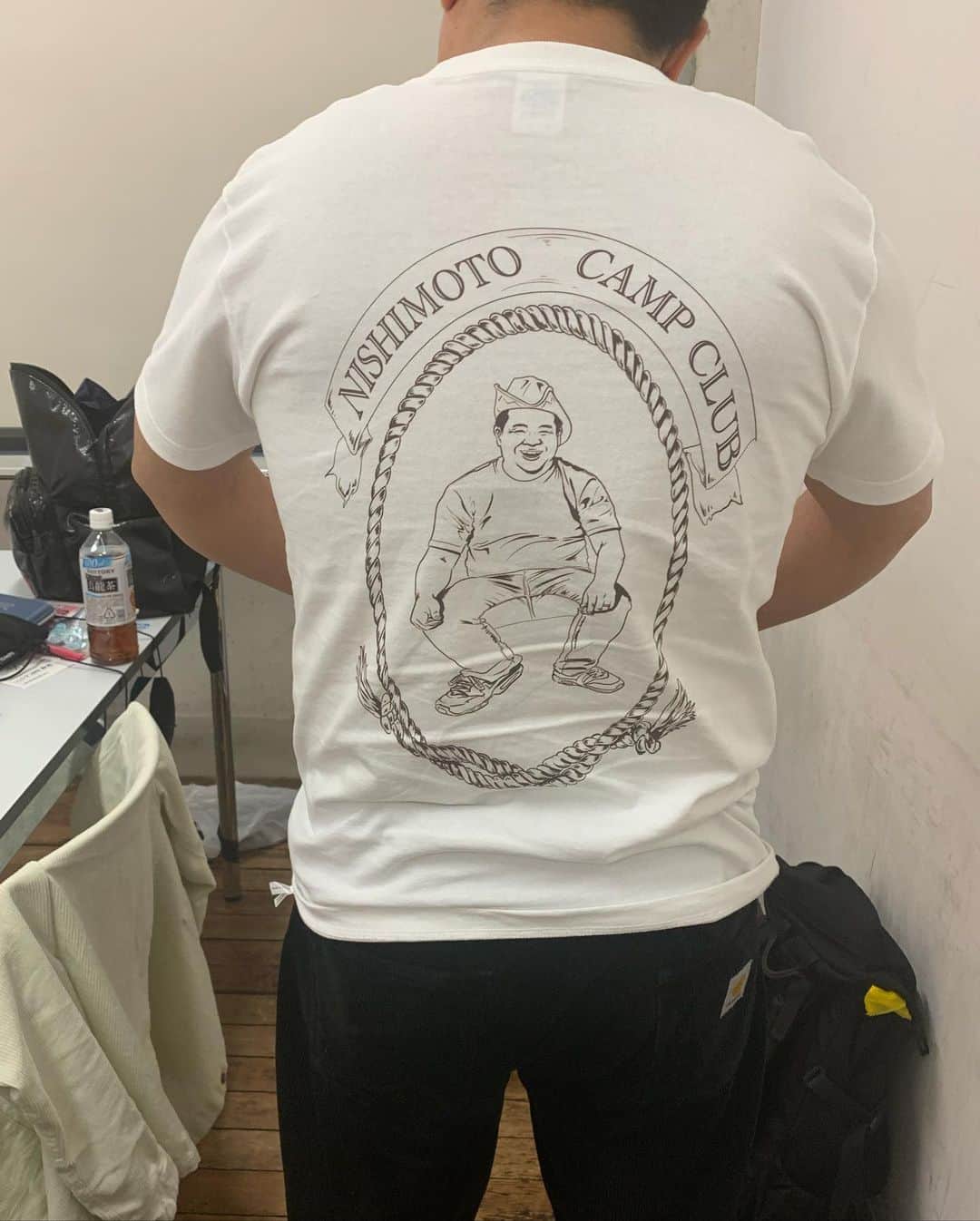 西本武徳さんのインスタグラム写真 - (西本武徳Instagram)「Tシャツ作っちゃったわよ！ #ジェラードン  #オリジナルtシャツ  #comic #イラスト  #絵 #にしもとキャンプクラブ #おしり #おっぱい #尻すたグラム  #エロ」3月15日 1時09分 - j_nishi_jeraadon