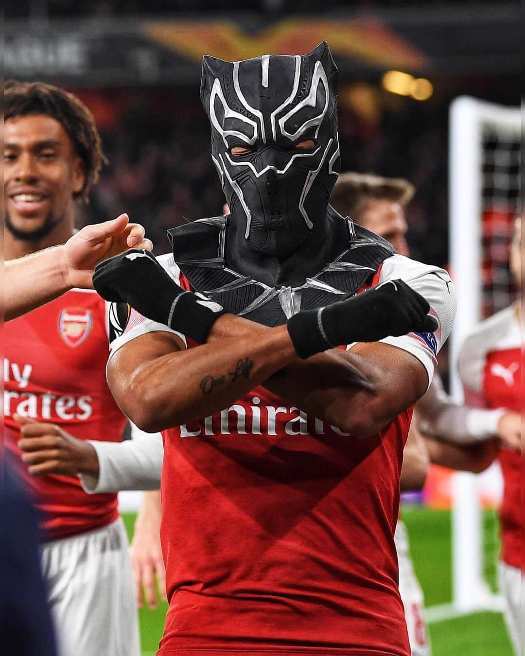 アーセナルFCさんのインスタグラム写真 - (アーセナルFCInstagram)「🗓 #OnThisDay in 2019: an iconic celebration from @aubameyang97 🔥」3月15日 4時38分 - arsenal