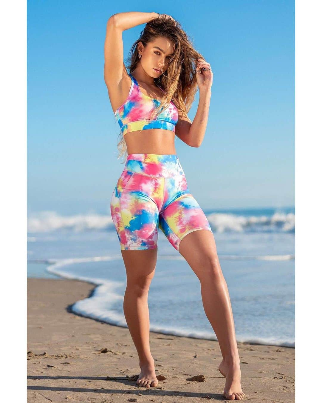 Sommer Rayさんのインスタグラム写真 - (Sommer RayInstagram)「some of my faaaav sets from the february collection drop of @shopsommerray 🤪☀️ shop the link in my bioooo 💛 p.s if you live in canada, shop the full line in all @urbanplanet stores ✨」3月15日 5時25分 - sommerray