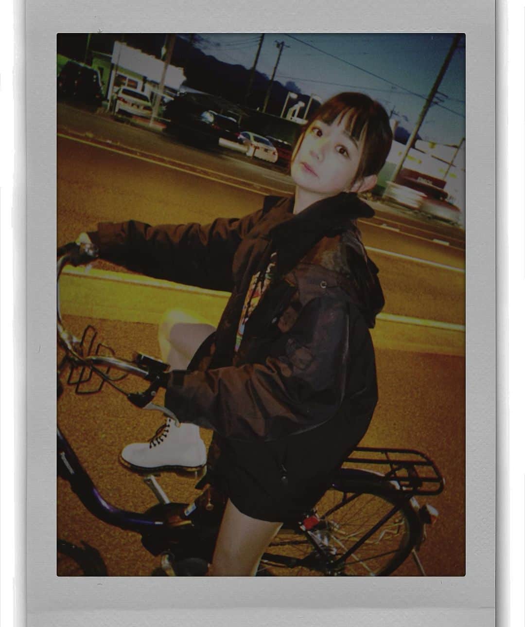 かれんのインスタグラム：「私の車」