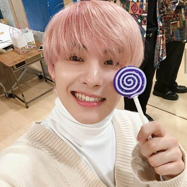 川西拓実のインスタグラム：「Happy White Day!  ㅡ © official_jo1 #JO1 #ジェイオーワン #PROTOSTAR #無限大 #INFINITY  #PRODUCE101JAPAN #kawanishitakumi #kawanishi #takumi #川西拓実 #川西 #拓実 #izone」