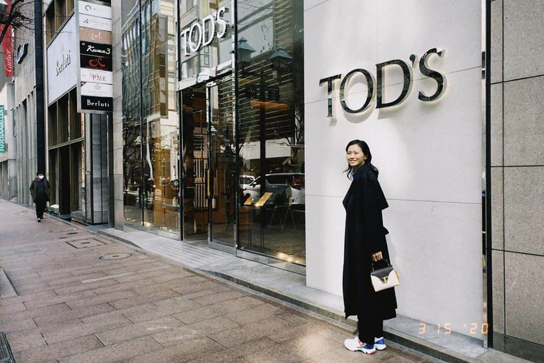 榮倉奈々さんのインスタグラム写真 - (榮倉奈々Instagram)「@tods 銀座店にて。 元気もらった(^^)」3月15日 17時24分 - nana_eikura