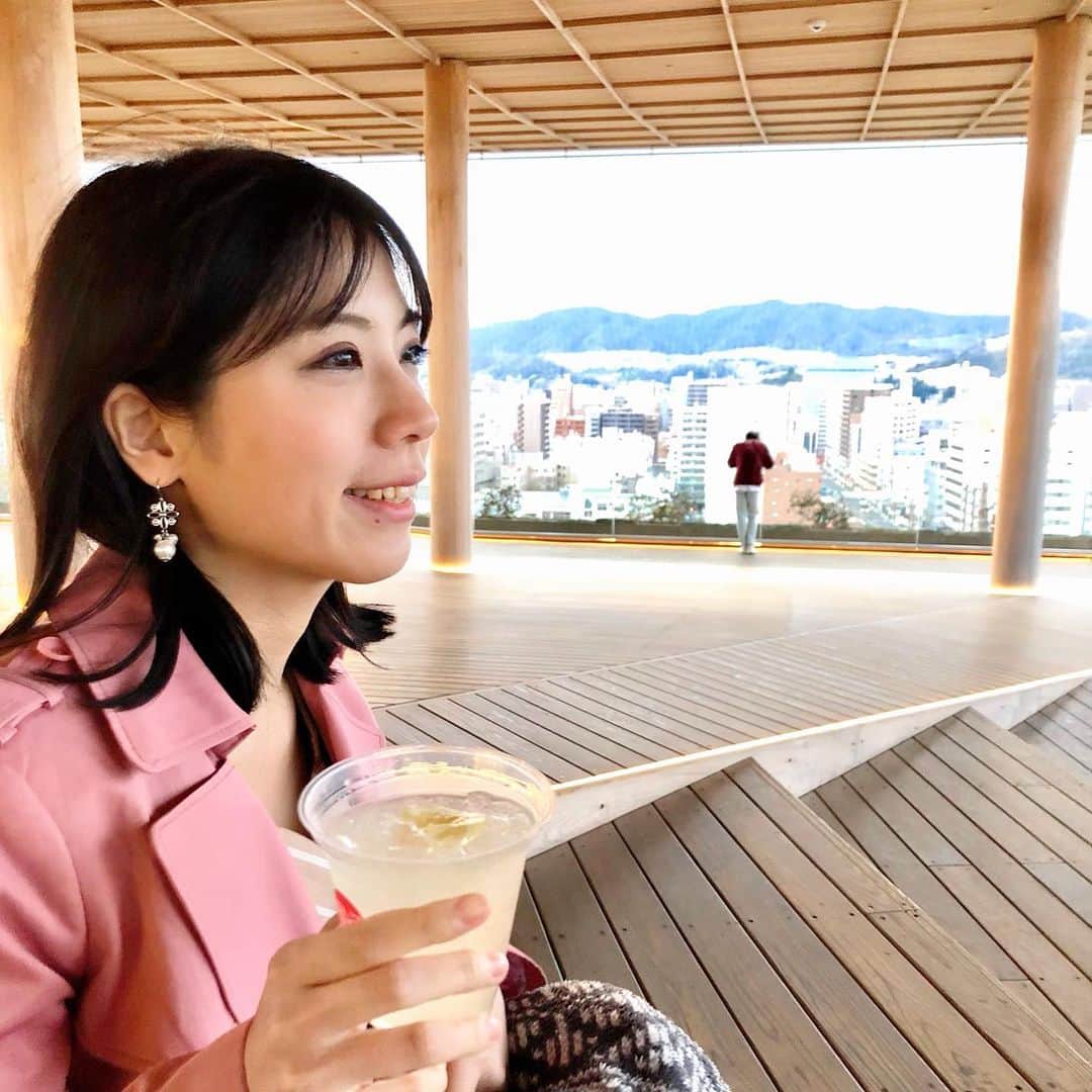 のインスタグラム：「広島はレモンが美味しいらしい🍋🍋🍋﻿ ﻿ #広島#広島観光#原爆ドーム#おりづるタワー#おりづる#旅行#trip#女子旅行#出張#広島旅行#女子旅#follow#followme #japan#japanesehistory #歴史#観光#レモンサワー#レモン#🍋#レッセパッセ#laissepasse」