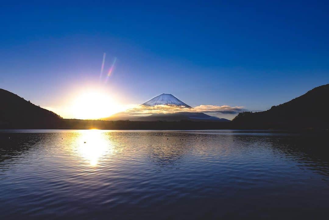 田村幸士のインスタグラム：「japan blue🗻 #mtfujijapan」