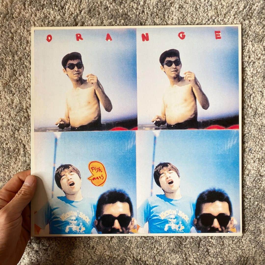 山田稔明さんのインスタグラム写真 - (山田稔明Instagram)「音楽はマジックを呼ぶ。1999年から21年。 #朝一番に聴くレコード」3月15日 10時50分 - toshiakiyamada
