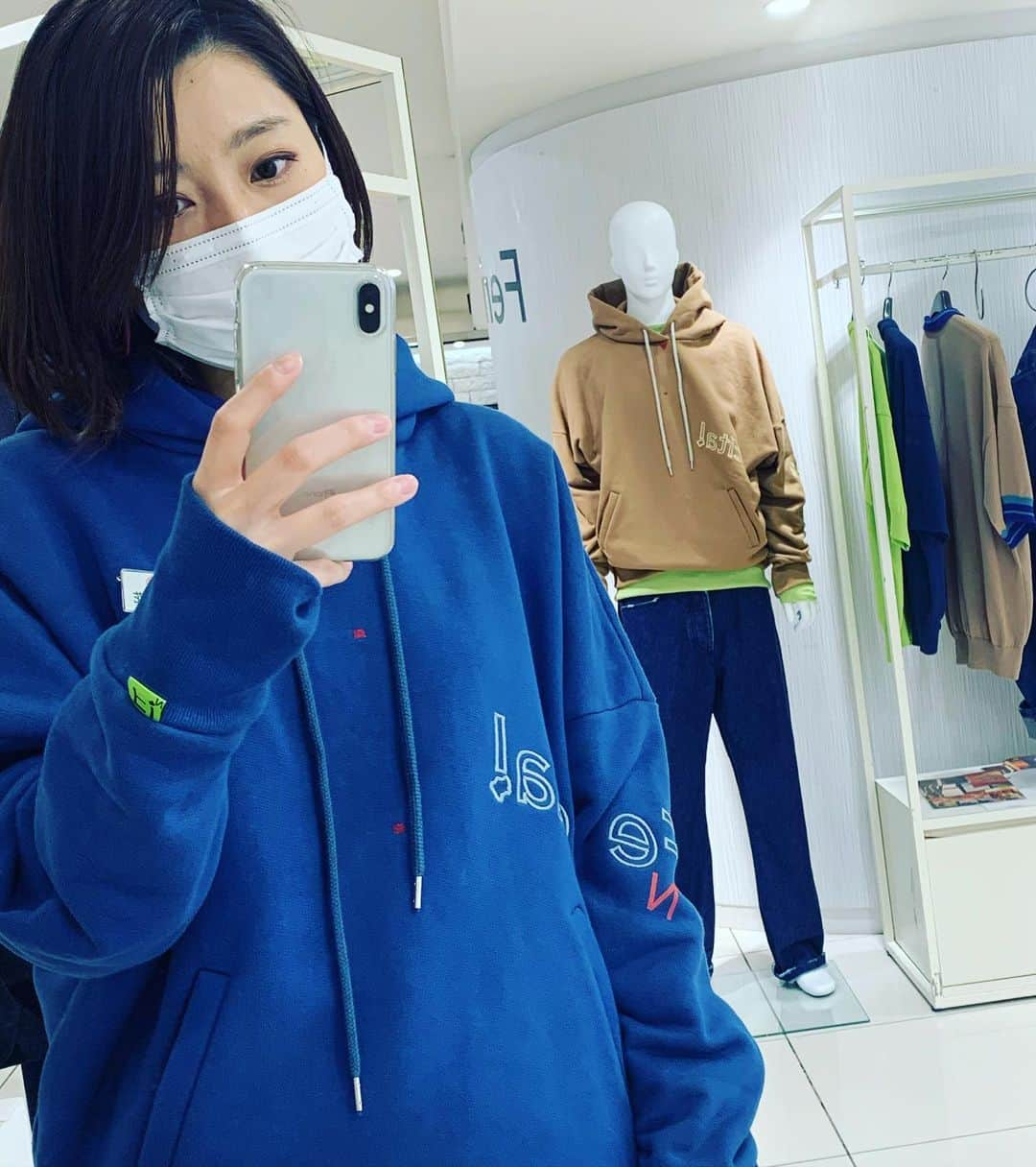 春花きららさんのインスタグラム写真 - (春花きららInstagram)「・ Fericita! 全てunisex item♡ ・ 遊び心あるデザインで ゆったりな中にスッキリ見えるパターンに 着るだけでおしゃん♡ ・ 横浜髙島屋3階にて販売中✨ ・ ・ #fericita  #フェリチタ  #unisexfashion  #ユニセックスファッション  #unisexbrand  #ユニセックスブランド  #madeinjapan  #日本製」3月15日 10時59分 - maiko_kirara