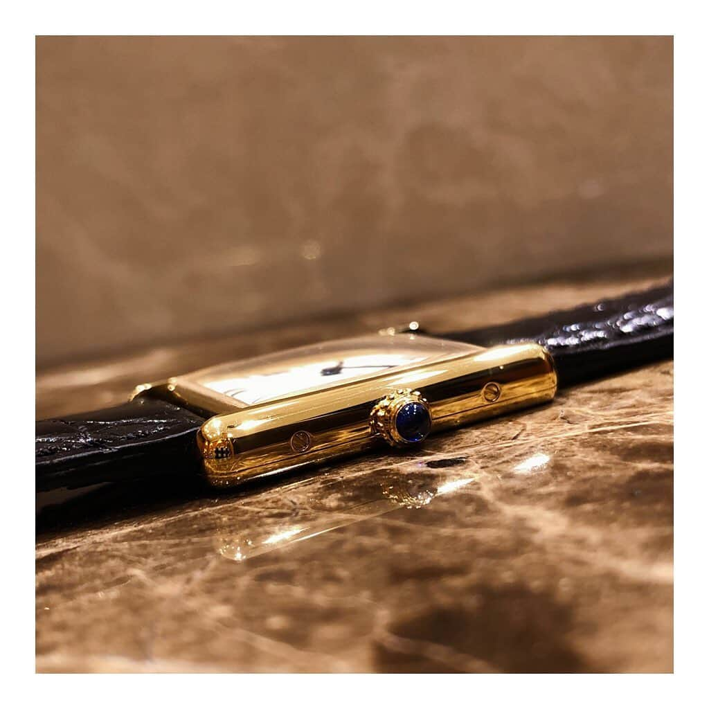 HIROBさんのインスタグラム写真 - (HIROBInstagram)「-HIROB池袋- Vintage must de Cartier  NEW ARRIVAL ¥135.000+tax〜  must TANK’Vendome’Colisee  久々な文字盤が入荷しました。 バリエーション豊富に取り揃えておりますので、是非店頭でご覧ください。  eコレクトにて通販も行なっております！お気軽にお問い合わせ下さい！ ﻿ お問い合わせ﻿ tel:03-5954-8101﻿ ﻿ #hirob﻿ #hirobikebukuro﻿ #baycrews﻿ ﻿#watch #musttank #vendome #colisee #fashion #mustdecartier  #ヒロブ﻿ #ヒロブ池袋﻿ #ベイクルーズ #時計 #マストデカルティエ  #カルティエ #タンク #ヴァンドーム  #コリゼ #アクセサリー #ファッション #腕時計  #观看﻿ #酿酒」3月15日 12時24分 - hirob.jp