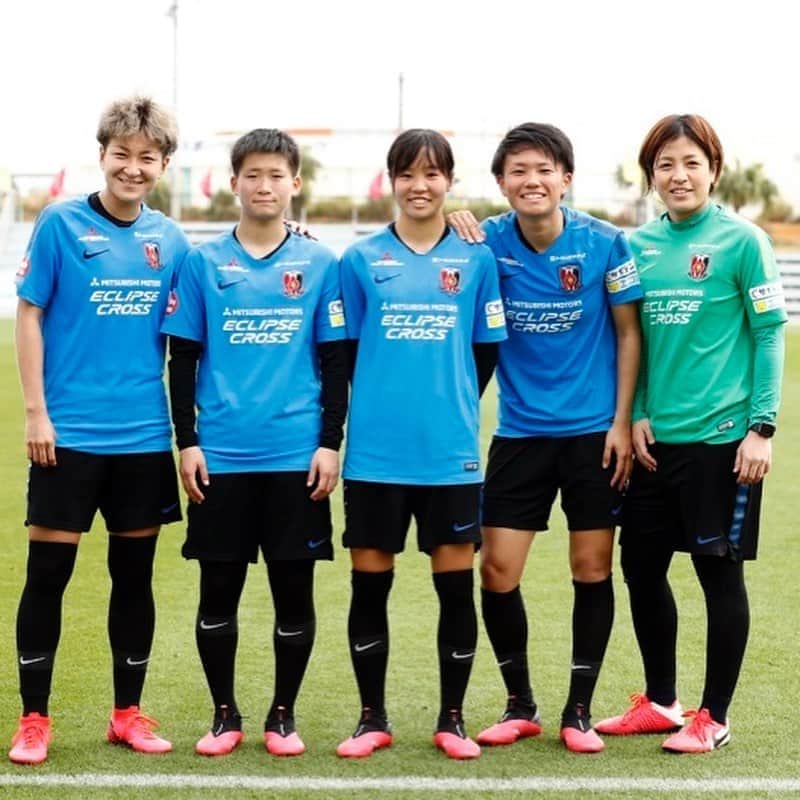 のインスタグラム：「女子高校生「ファントム プレイヤー」が浦和レッズレディースの沖縄キャンプに特別参加  #女子サッカー #浦和レッズレディース  #なでしこ #高校サッカー #ファントムプレーヤー #nike #nikefootball  #ナイキ #藤野あおば #十文字高 #愛川陽菜 #神村学園高 #soccer #football #サッカー #⚽️ #gekisaka #ゲキサカ」
