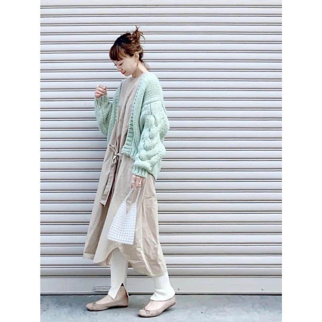 rainbowkwok2さんのインスタグラム写真 - (rainbowkwok2Instagram)「#wear更新 ☝︎ TOPにURL載せてます ．．．．．．✈︎ . . . ワンピースは　@publux_official の新作 #zozoでしか買えない #PUBLUX#パブリュクス#chao_app @chao_app . . . #code #outfit #ootd . . . 詳しくは#wear で見てね♥︎ wear account → sizu0618 . . . #MINEBY3MOOTD #mamagirl #コーデ #コーディネート #ファッション #今日の服 #今日のコーデ #ママファッション #ママコーデ #ママスタイル#grl#グレイル　@grl_official」3月15日 18時52分 - sizu_oksam