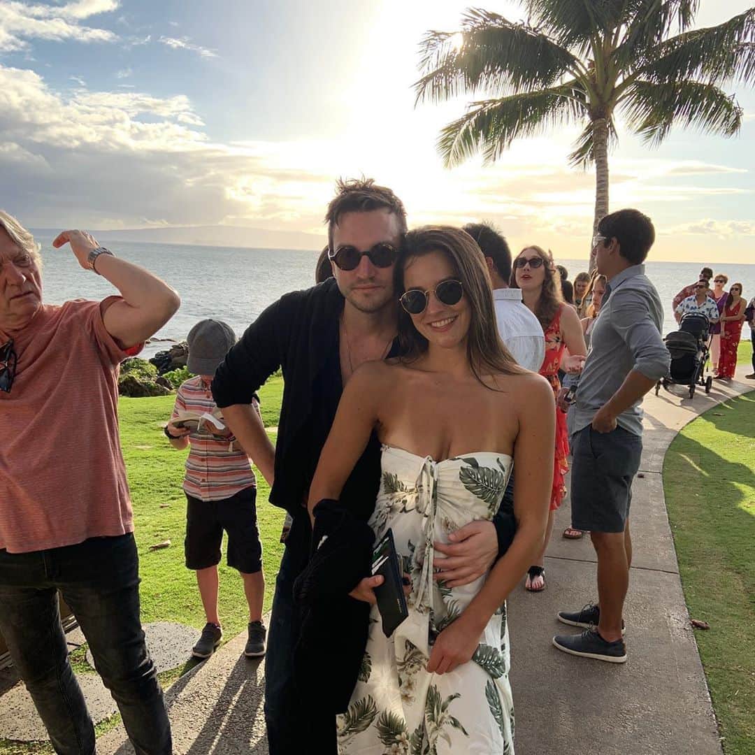 リチャード・ハーモンのインスタグラム：「Happy birthday to this wonderful woman! Keep on the Silver Bullet train, @rhiannonmfish, I love you.」