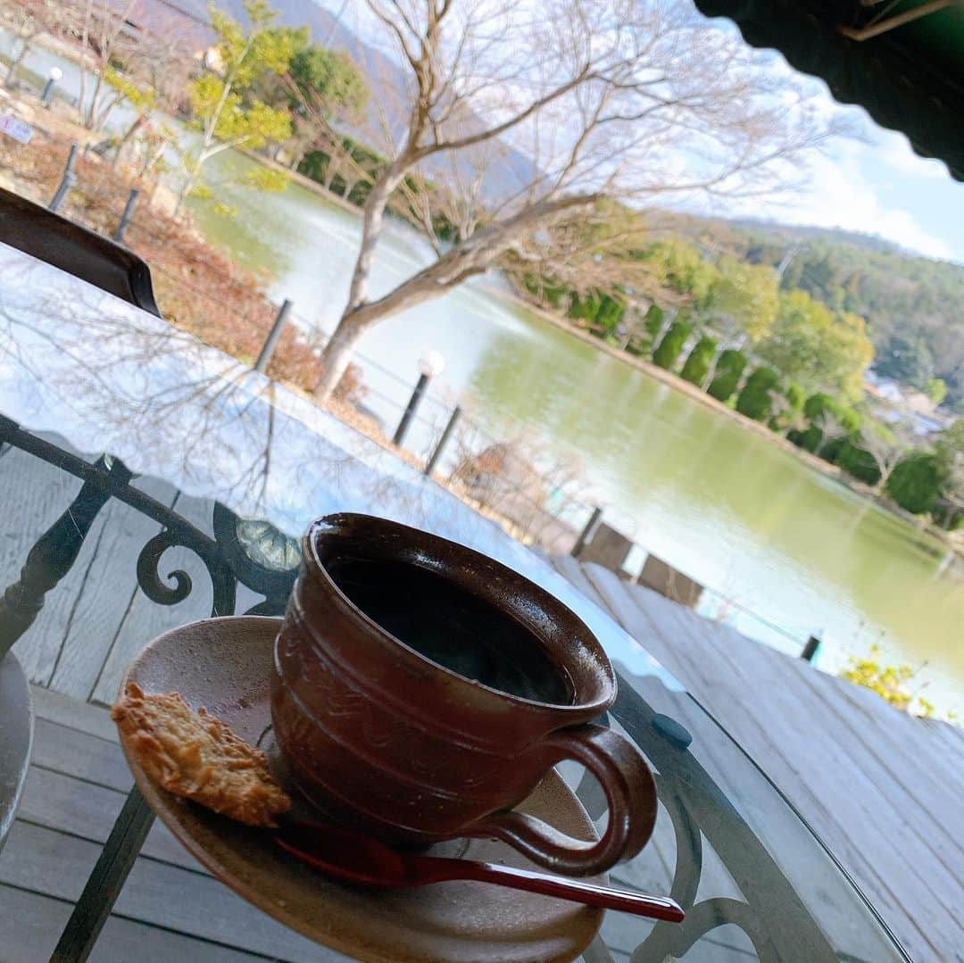 HIROさんのインスタグラム写真 - (HIROInstagram)「チョコっとコーヒータイム😀 #カフェ  #カフェ巡り  #コーヒー  #岡山県  #岡山カフェ」3月15日 14時44分 - hiro19770420