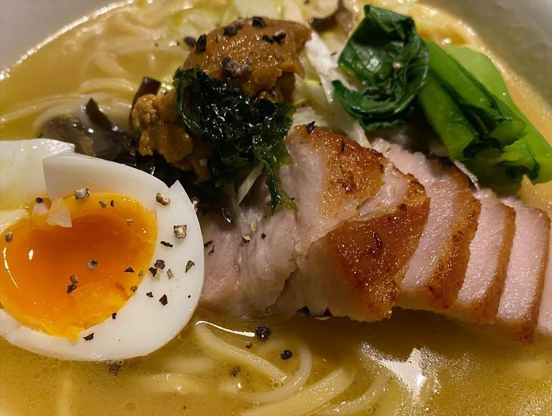 大田明奈さんのインスタグラム写真 - (大田明奈Instagram)「隠れ家的な場所だしご飯全部美味しかった😋 大好きなチューリップめっちゃ食べた❣️ 鳥ビア卒業だな。」3月15日 17時02分 - moreakee