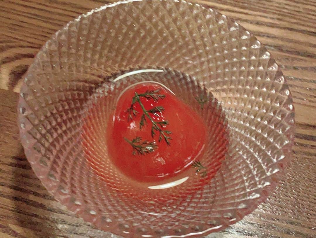 大田明奈さんのインスタグラム写真 - (大田明奈Instagram)「隠れ家的な場所だしご飯全部美味しかった😋 大好きなチューリップめっちゃ食べた❣️ 鳥ビア卒業だな。」3月15日 17時02分 - moreakee