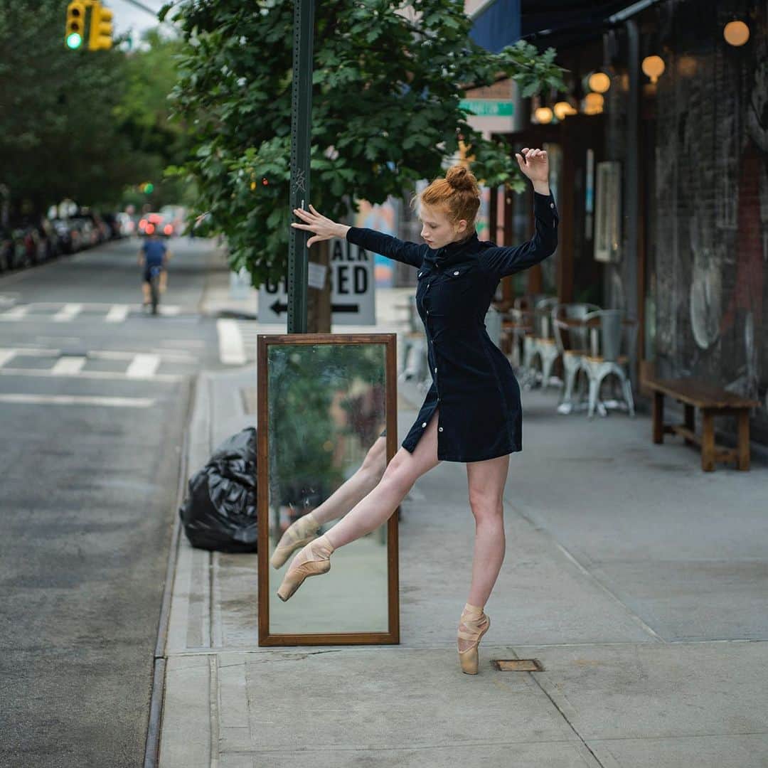 ballerina projectさんのインスタグラム写真 - (ballerina projectInstagram)「Sarah Hay in the Lower East Side. #ballerina - @sarahhayofficial #lowereastside #newyorkcity #ballerinaproject #ballerinaproject_ #ballet #dance #pointe #reflection #fleshandbone #sarahhay  The Ballerina Project book is now available. Go to @ballerinaprojectbook for info. #ballerinaprojectbook  Purchase one of the last remaining limited edition prints. Link is located in our Instagram profile.」3月16日 2時32分 - ballerinaproject_