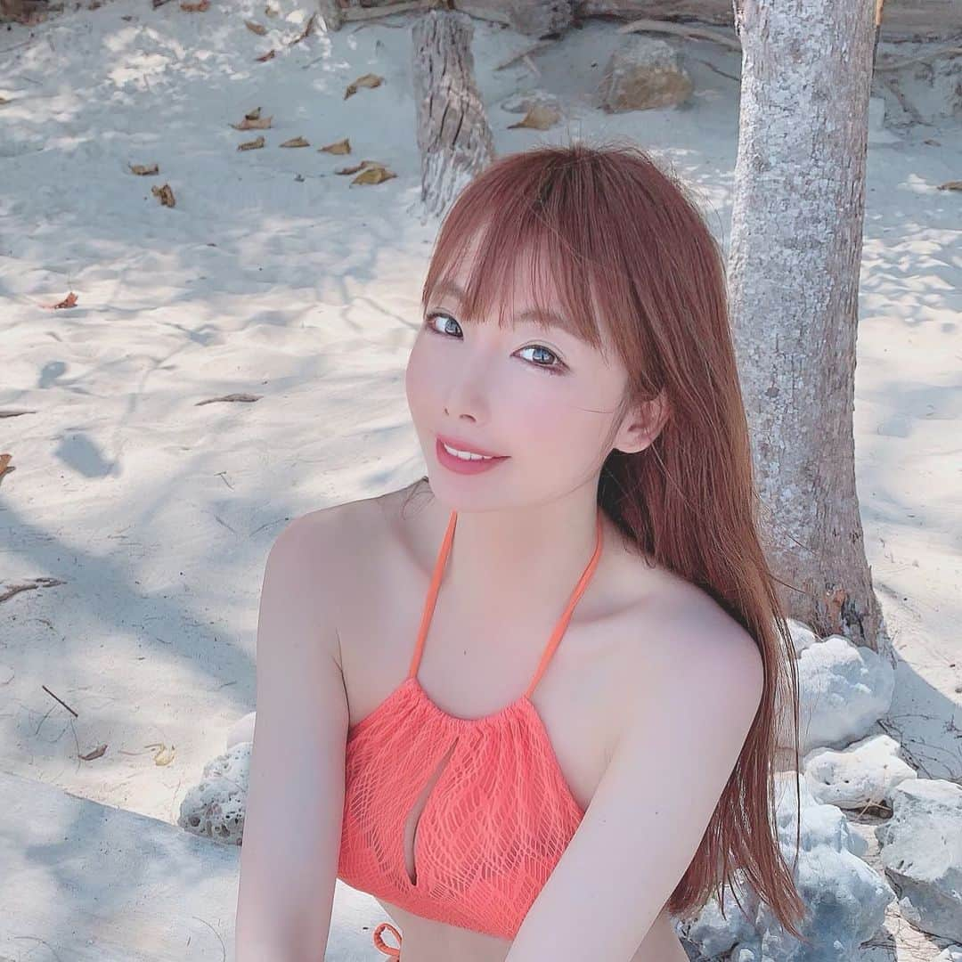 坂地久美さんのインスタグラム写真 - (坂地久美Instagram)「花粉がもームリ💦  花粉がない場所行きたい✨💜✨ 綺麗な海また行きたい💞  #海外撮影  #model #shooting #japan #japanesegirl #sakachikumi #坂地久美」3月15日 19時40分 - sakachikumi