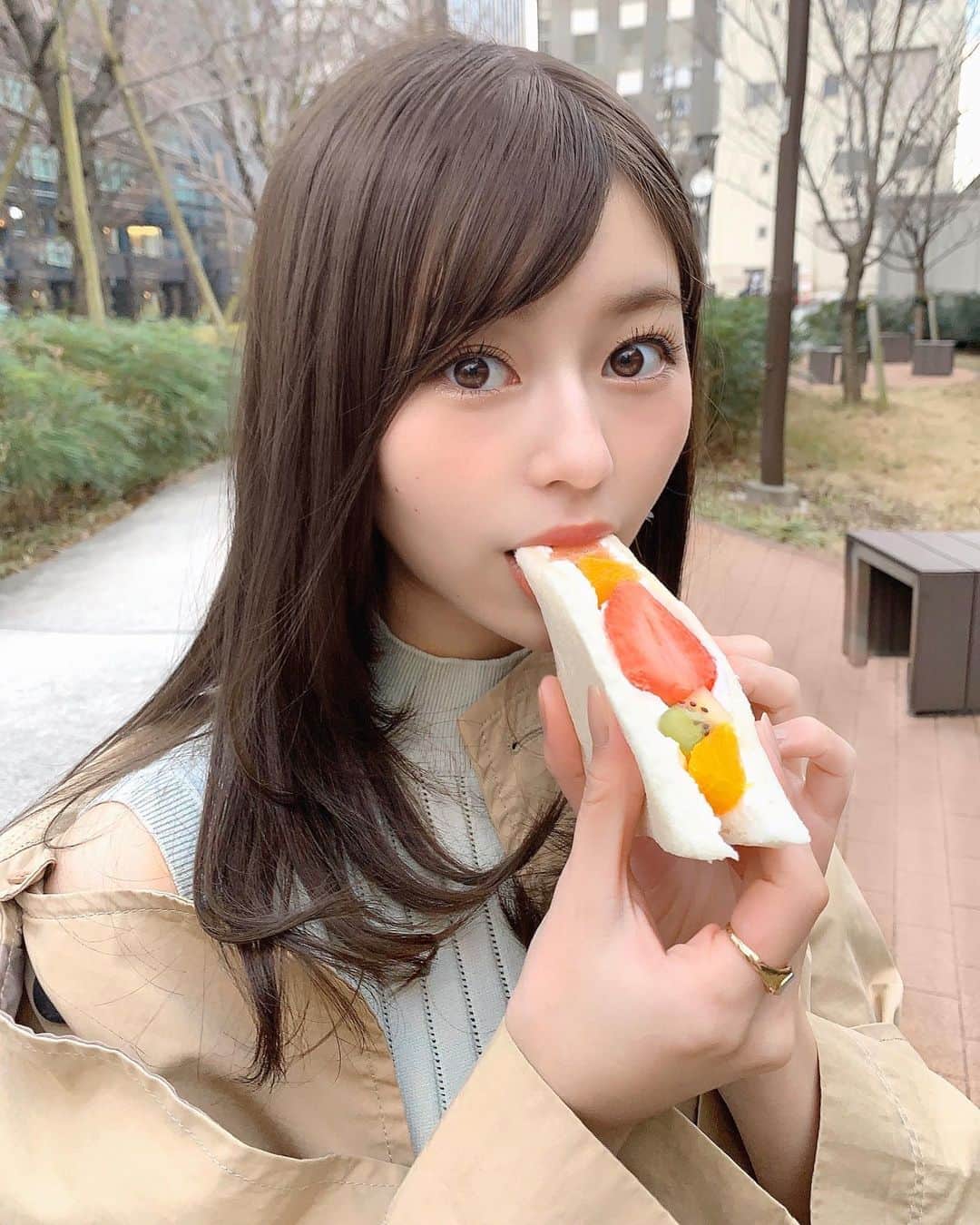 石崎日梨のグルメインスタ