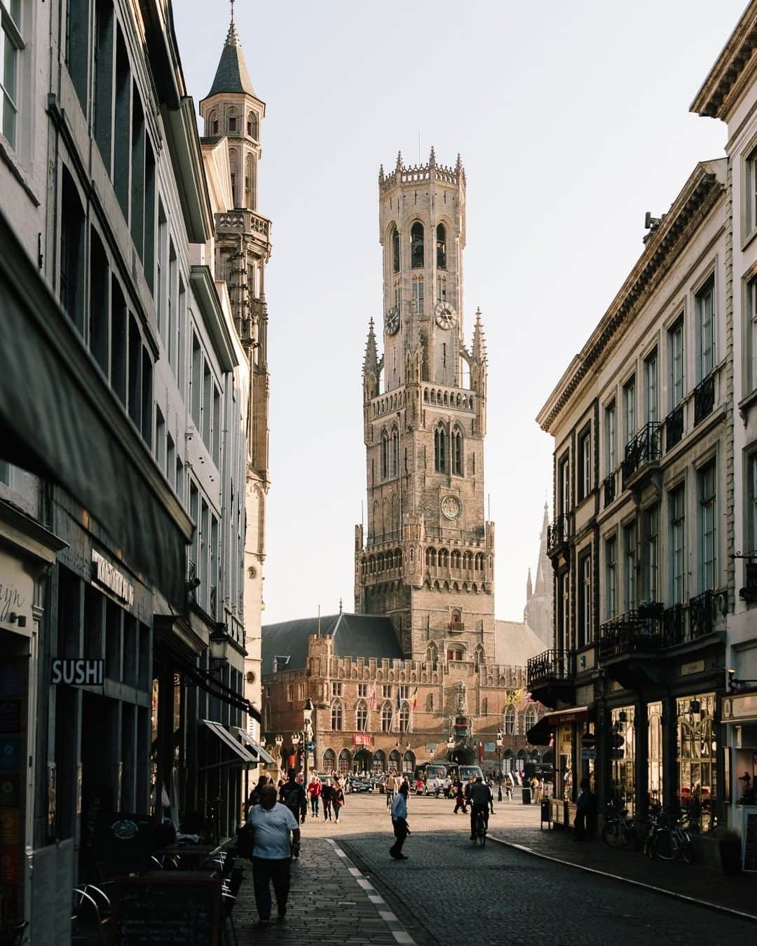 National Geographic Travelさんのインスタグラム写真 - (National Geographic TravelInstagram)「Photo by @kevinfaingnaert | The Belfry is the most important tower in Bruges, Belgium. Dating back to the 13th century, the 83-meter tower offers a view of the picturesque town below. The top can only be reached by climbing 366 narrow steps. #Belgium」3月16日 1時07分 - natgeotravel
