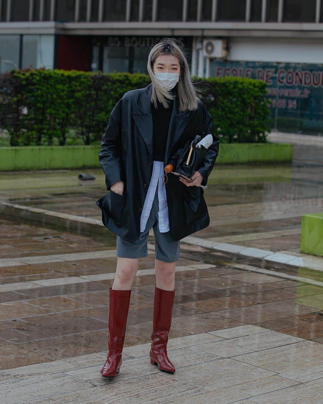 가로수길 , Seoulのインスタグラム：「PFW @cherrymuii 🔥after @yproject_official  마스크 맘 편하게 살 수 있는날이 오겠지.. 한 주도 힘내봅시다💪🏻」