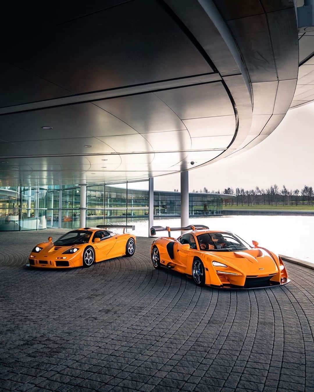 CARLiFESTYLEさんのインスタグラム写真 - (CARLiFESTYLEInstagram)「McLaren Senna LM and McLaren F1 LM. Which one would you rather have? Photo @zachbrehl #SennaLm #F1Lm」3月16日 12時30分 - carlifestyle
