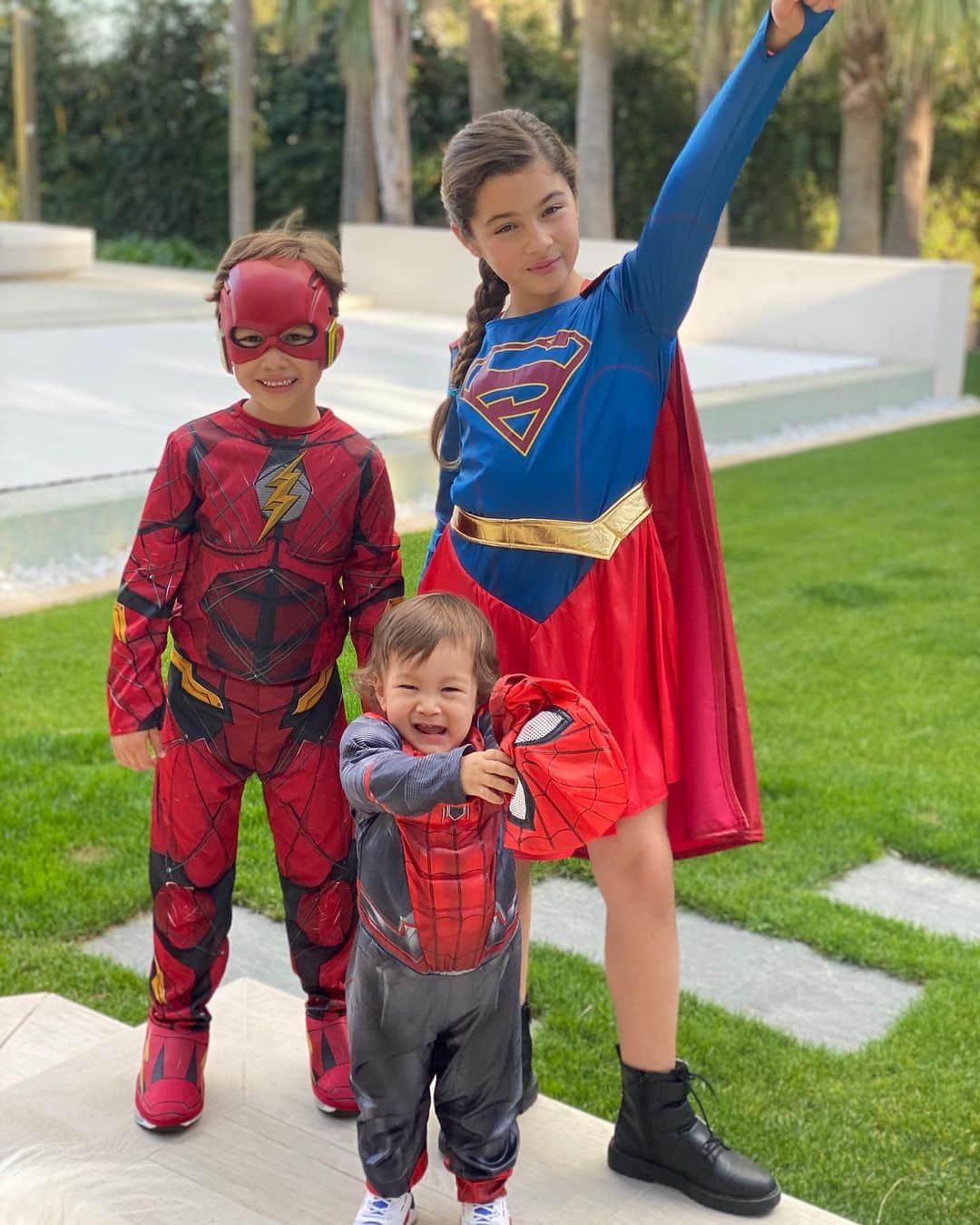 ソフィア・バルビのインスタグラム：「Mis superheroes favoritos! ❤️❤️❤️」