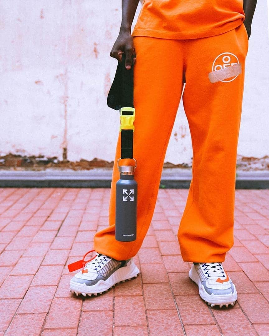 OFF-WHITE C/O VIRGIL ABLOHさんのインスタグラム写真 - (OFF-WHITE C/O VIRGIL ABLOHInstagram)「re20 men's Off-White™ collection now available in selected stores worldwide and online at off---white.com.」3月16日 7時00分 - off____white