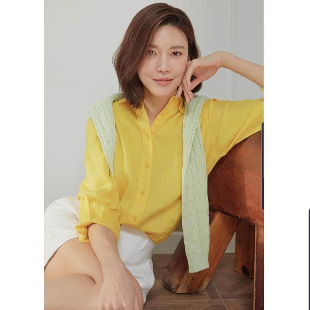 チャ・イェリョンさんのインスタグラム写真 - (チャ・イェリョンInstagram)「@laurenralphlauren  #로렌랄프로렌 🤍💙 . @stylist_boo @jennyhouse_ssung @jennyhouse.sunjung @ljhomad #laurenralphlauren」3月16日 13時33分 - chayeryun
