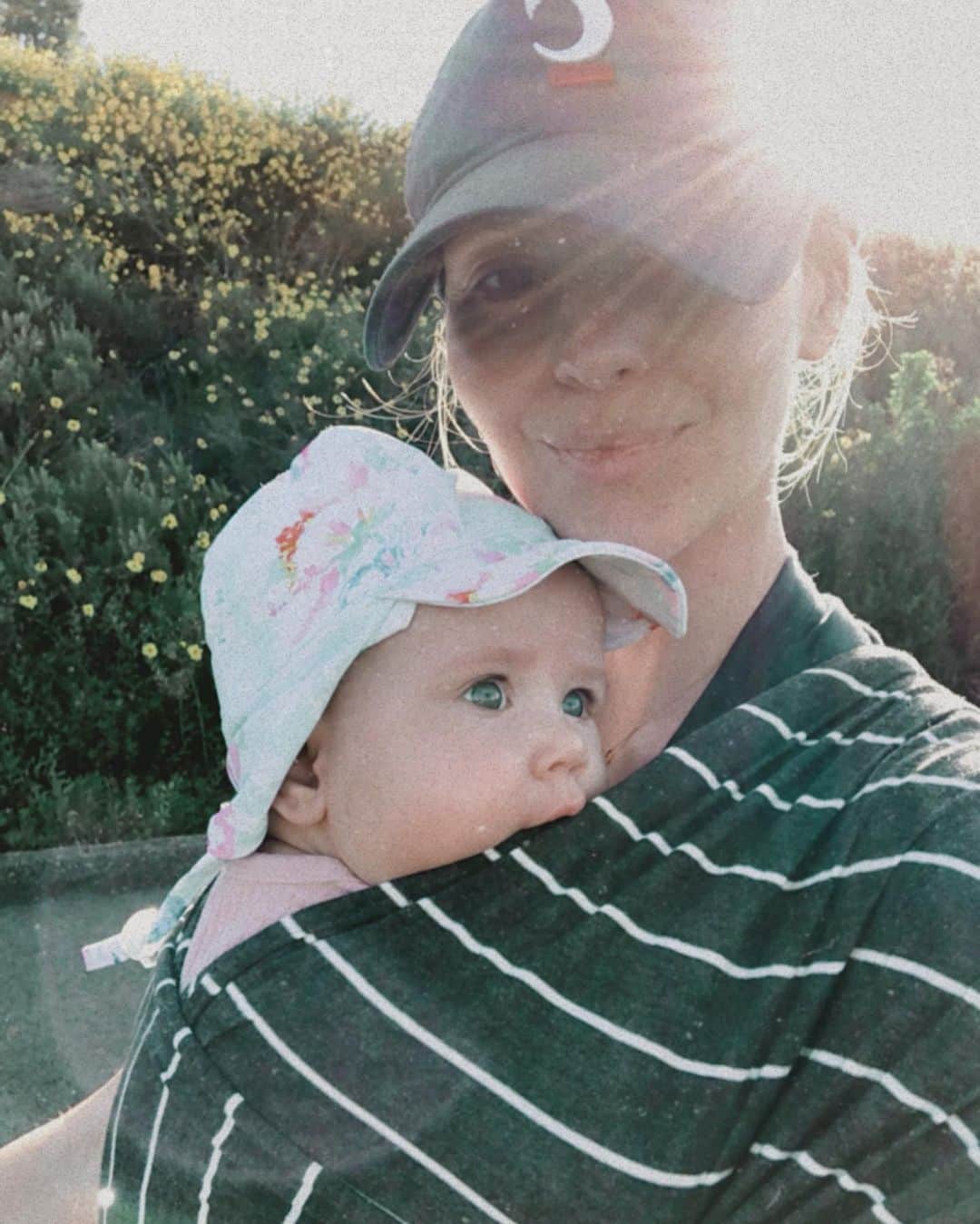 サマンサ・ドロークのインスタグラム：「My baby, you’ll always be. 🤍」