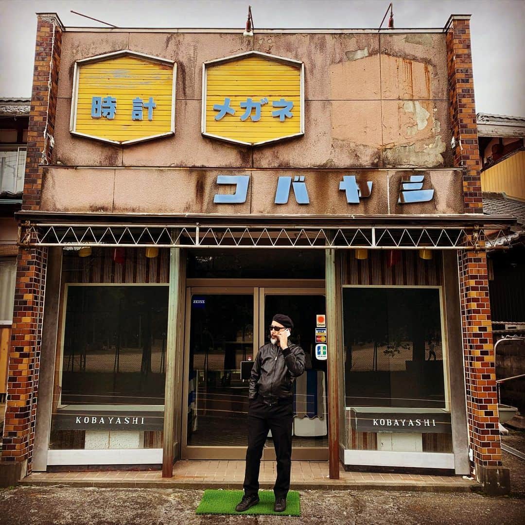 のインスタグラム：「#moshimoshi」