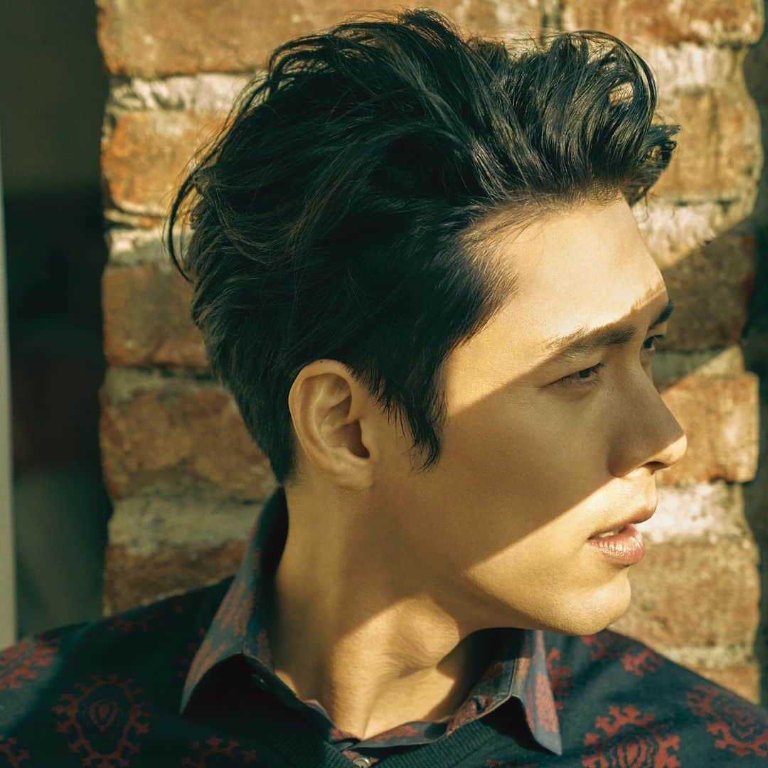 ヒョンビンのインスタグラム：「ARENA HOMME+ April 2018 —— #hyunbin #현빈 #ヒョンビン #玄彬」
