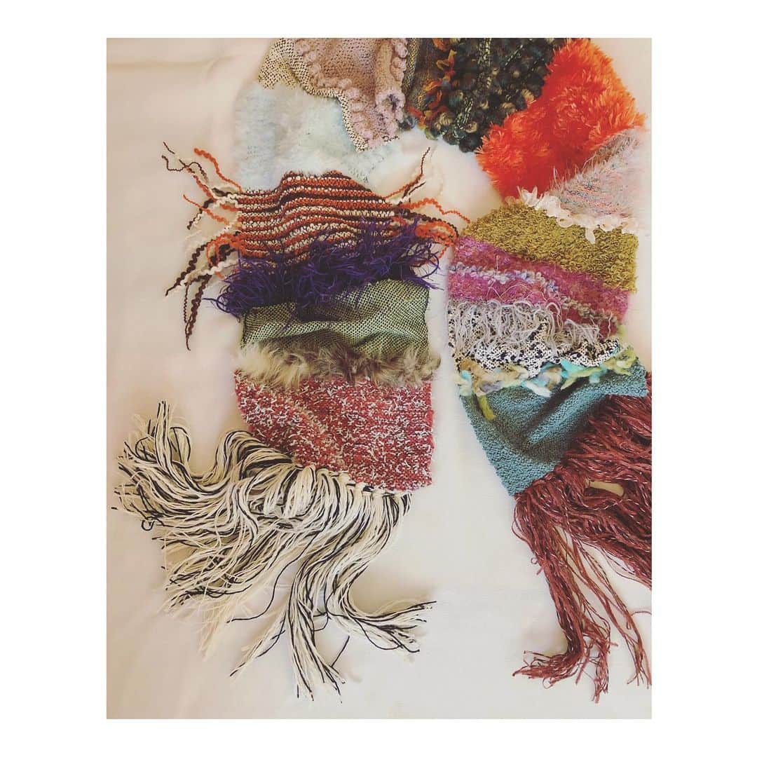 森千波さんのインスタグラム写真 - (森千波Instagram)「#stole 150cm . . . #1000weave#weaving#yarn#handmade#knit#wool#cotton#織物#ストール#オーダー」3月16日 9時13分 - 1000wave