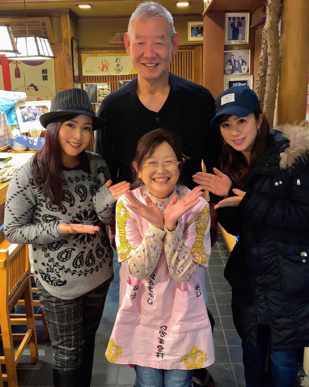 のインスタグラム：「昨日は大鷲🍲行って来たよ(≧∀≦)🧡 親方も女将さんも本当に温かくて、私達が小さい頃の事もよく覚えていてくれてて嬉しい🧡.:｡+ﾟ また次行く時まで頑張ろう!!💪🏻✨ ・ ・ ・ #大鷲 #ちゃんこ鍋 #長野県 #佐久市」