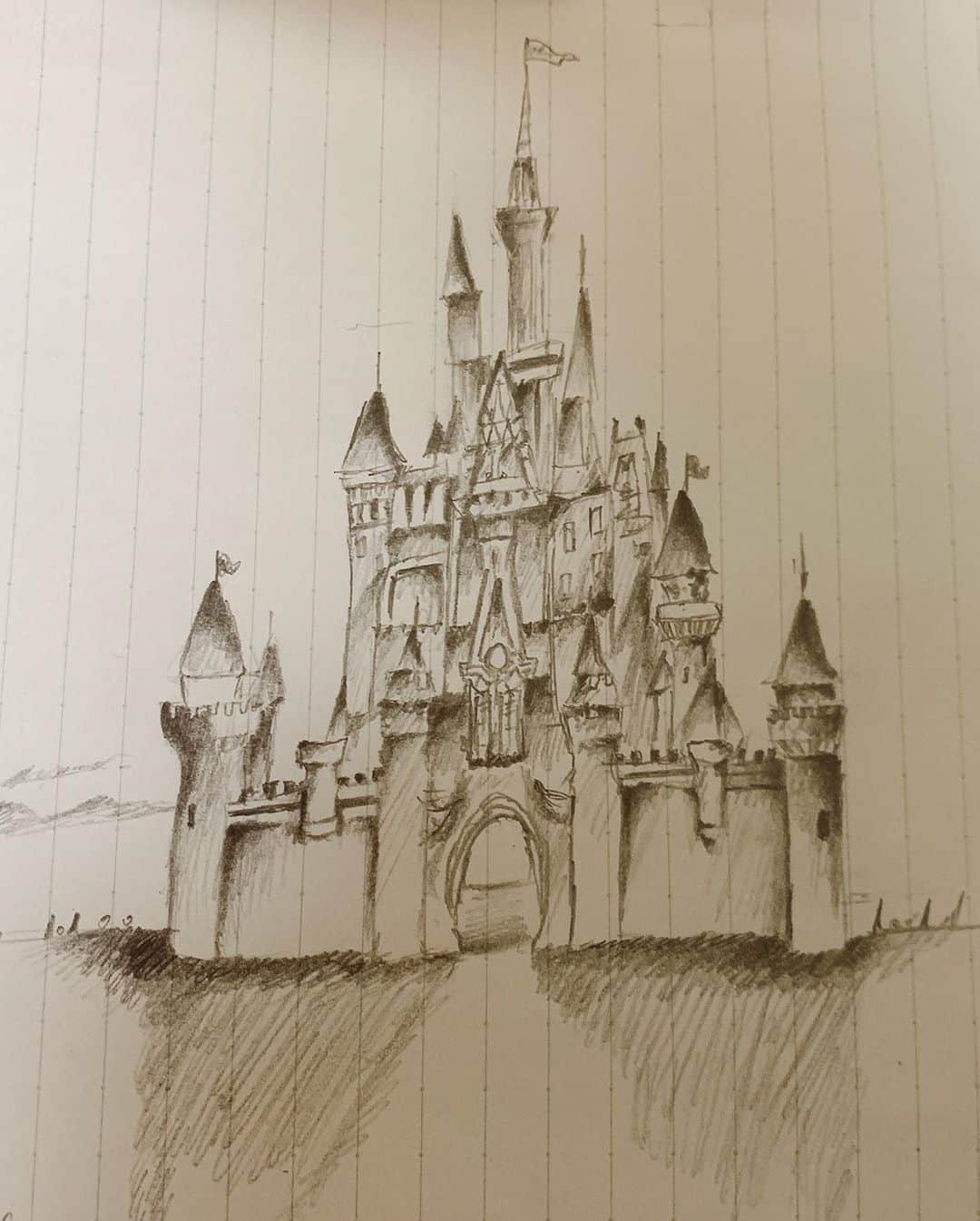 森下舞桜のインスタグラム：「久しぶりに描いた(*¨*) 難しくてこれ以上は掛けませんでした…(;_;) #disney  #waltdisneyworld #cinderella #castle  #art #pencil  #dress  #sketch」