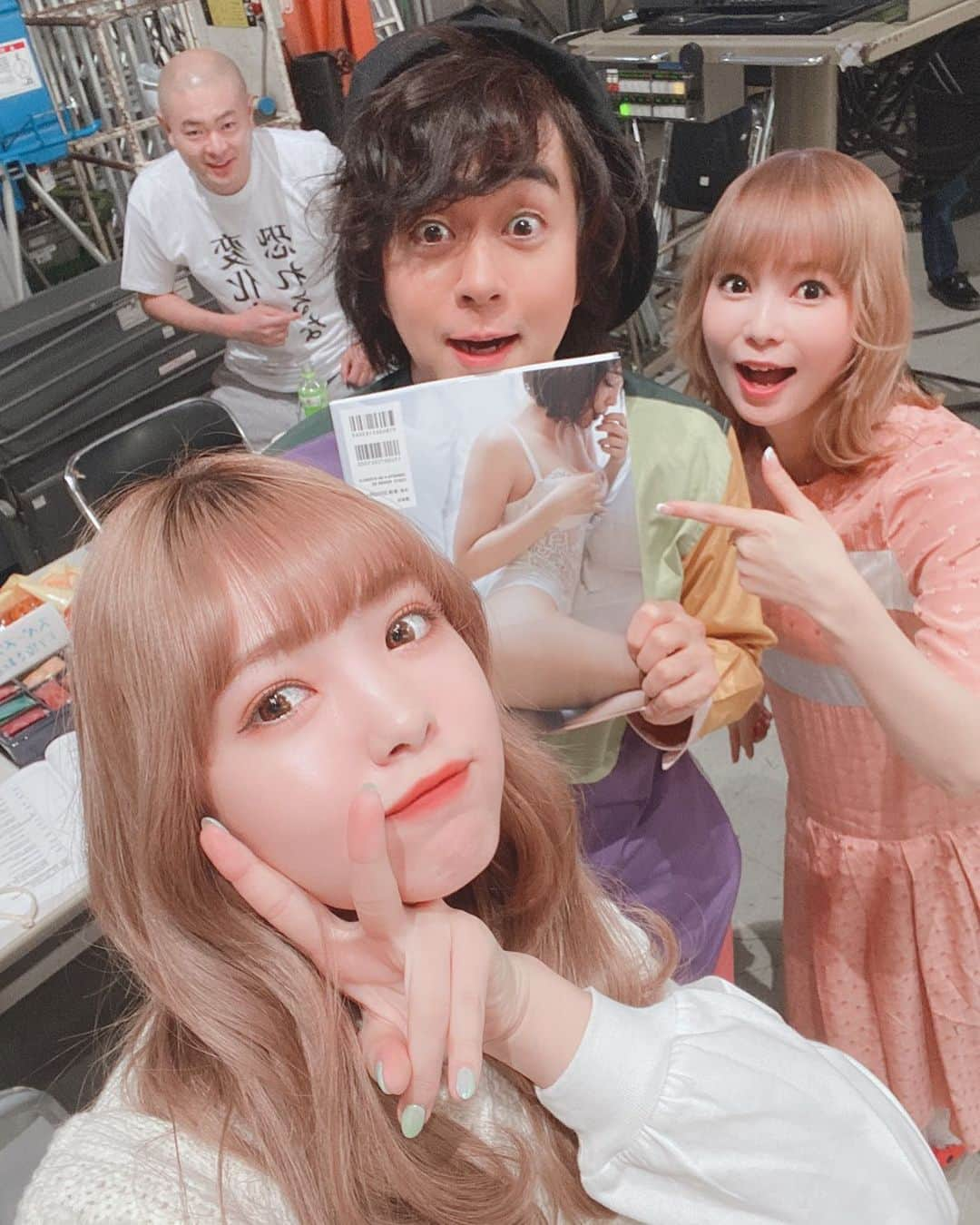 藤田ニコル１st写真集【公式】のインスタグラム