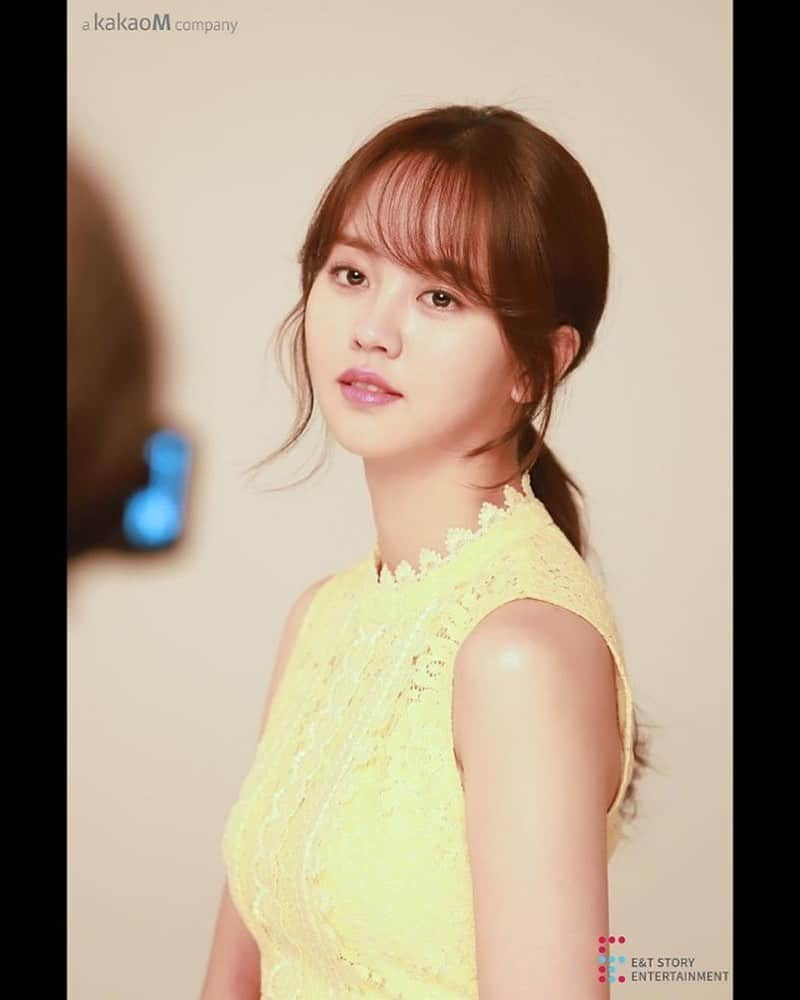 キム・ソヒョンさんのインスタグラム写真 - (キム・ソヒョンInstagram)「힘냅시다!!」3月16日 21時52分 - wow_kimsohyun