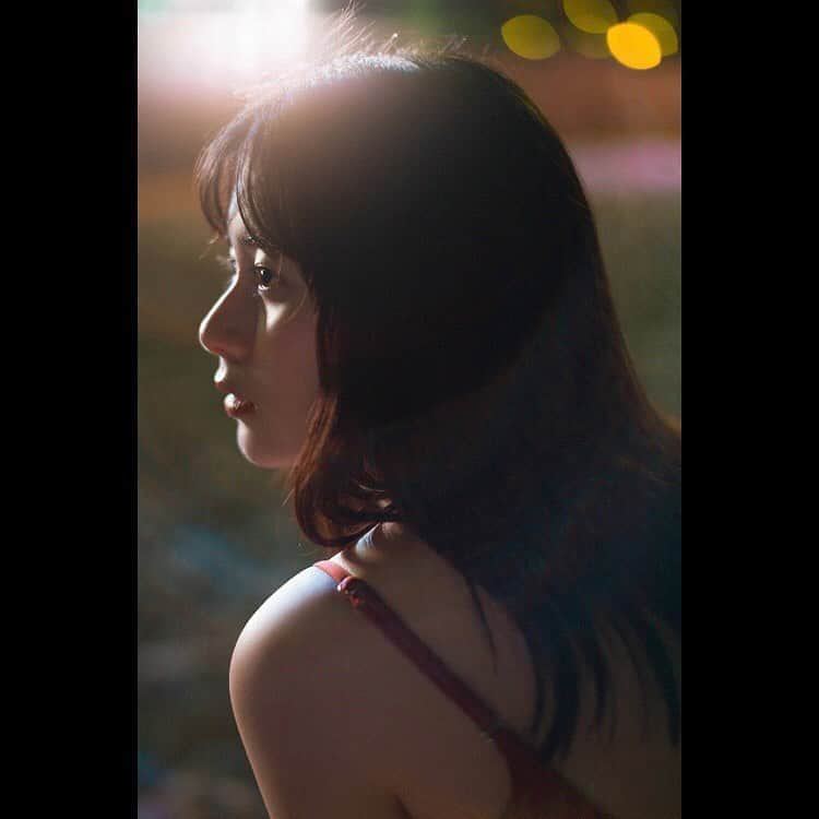 大久保桜子さんのインスタグラム写真 - (大久保桜子Instagram)「週プレネットで配信されているスペシャル写真集「My Baby Island」の公開期間は3月31日までのようです。その前に是非チェックしてくださいね📸 #週刊プレイボーイ」3月16日 21時55分 - sakurako.official