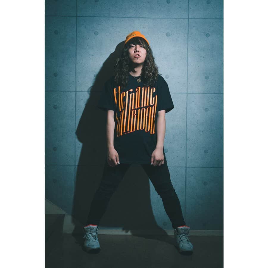 Her Name In Bloodのインスタグラム：「Available at "HOME OF THE BLOOD TOUR 2020"🤘🏻﻿ ﻿ 1️⃣LOGO 2020(BLACK)﻿ 2️⃣LOGO 2020(WHITE)﻿ 3️⃣CRIMSON TEE(FRONT)﻿ 4️⃣CRIMSON TEE(BACK)﻿ 5️⃣BAKEMONO LONG SLEEVE﻿ 6️⃣HOTB2020 LONG SLEEVE﻿ 7️⃣NEZUMI LONG SLEEVE(ORANGE)﻿ 8️⃣NEZUMI LONG SLEEVE(OLIVE) ﻿ ﻿ 📸 @litchi_lp」
