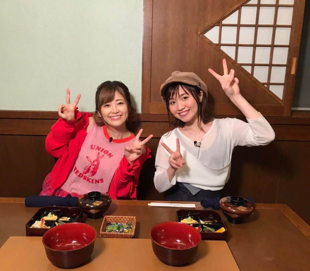 のぐちゆりさんのインスタグラム写真 - (のぐちゆりInstagram)「わんこそば食べたい！今なら100杯は余裕で食べられる気がするんだけど…  バンジーも色んなところの飛びたいなぁ。  あーーまたロケしたいっ！  #唐突にちょっと前の写真 #山下まみ #山下まみBIRTHDAY記念 #のぐちゆり #あにてれ」3月16日 15時40分 - chan_yuyu_ri