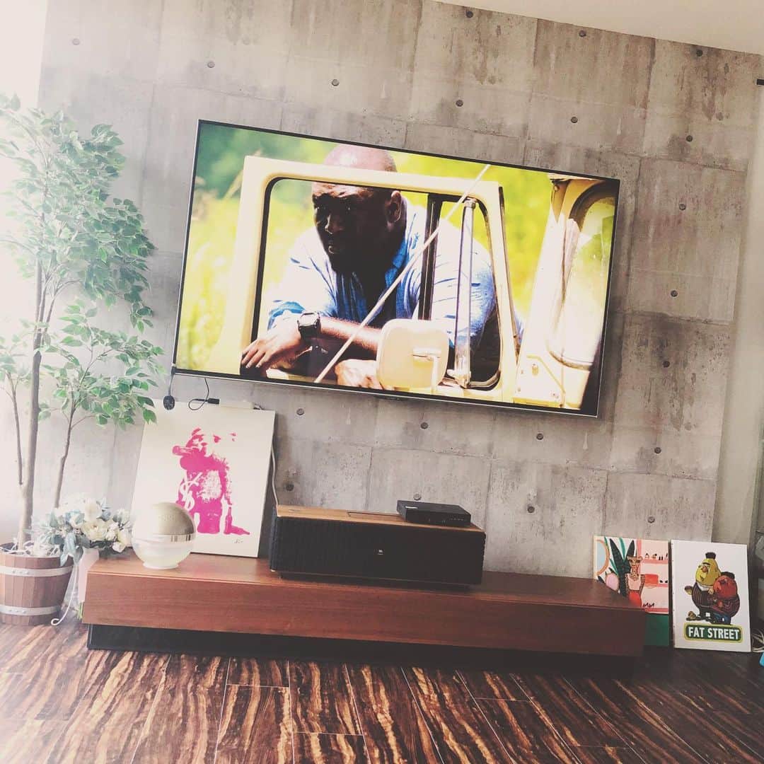 木村真野のインスタグラム：「#netflix #zoo #animals #world」