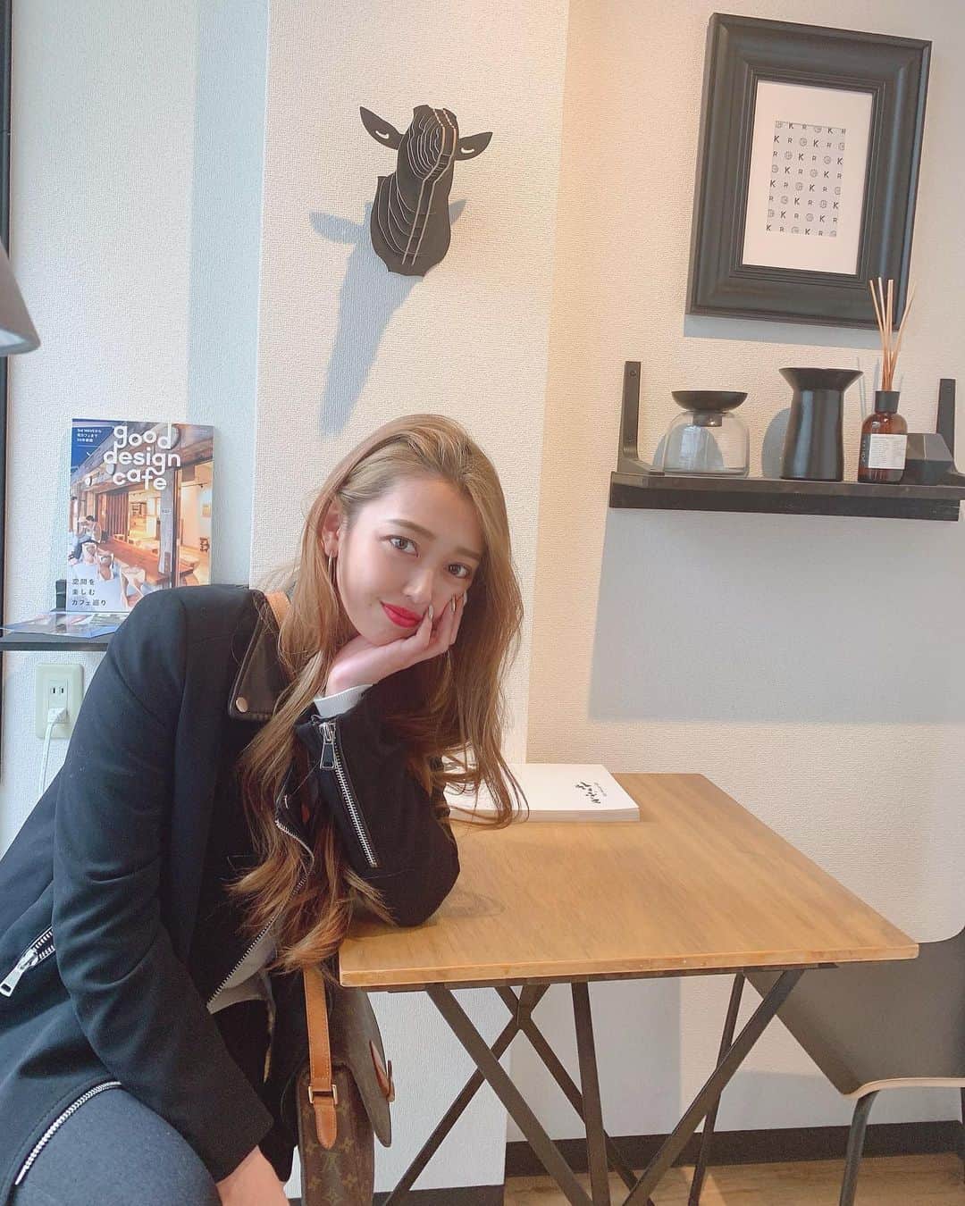 DJ SHERY（小坂早紀）のインスタグラム
