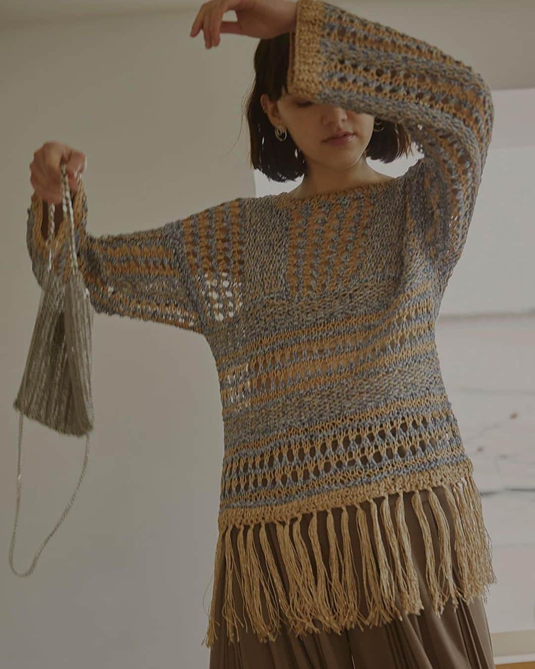 Ameri vintageさんのインスタグラム写真 - (Ameri vintageInstagram)「03.17(tue)12:00. SPRAY MIX COLOR FRINGE KNIT will be released. . #ameri #amerivintage #shopping #fashion #japan #knit」3月16日 17時45分 - amerivintage