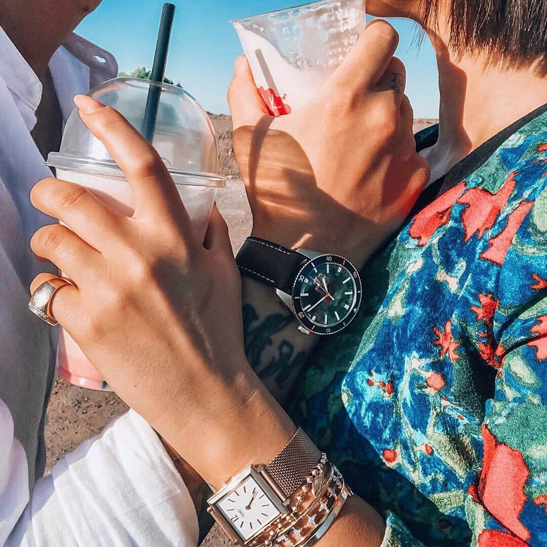 Henry London Official page of Britishさんのインスタグラム写真 - (Henry London Official page of BritishInstagram)「Monday morning dreaming of sunshine... 📷 @ialazzolorena . . .  #henrylondon #henrywatches #menswatches #womenswatches #london #britishdesign #britishbrand #vintage #heritage #wristwatchcheck #unisexwatches #mondaydreaming #daydreaming #automaticwatches #auto #squarewatches #rosegold #summer #couple #couplesfashion #forher #forhim」3月16日 18時00分 - henrywatches