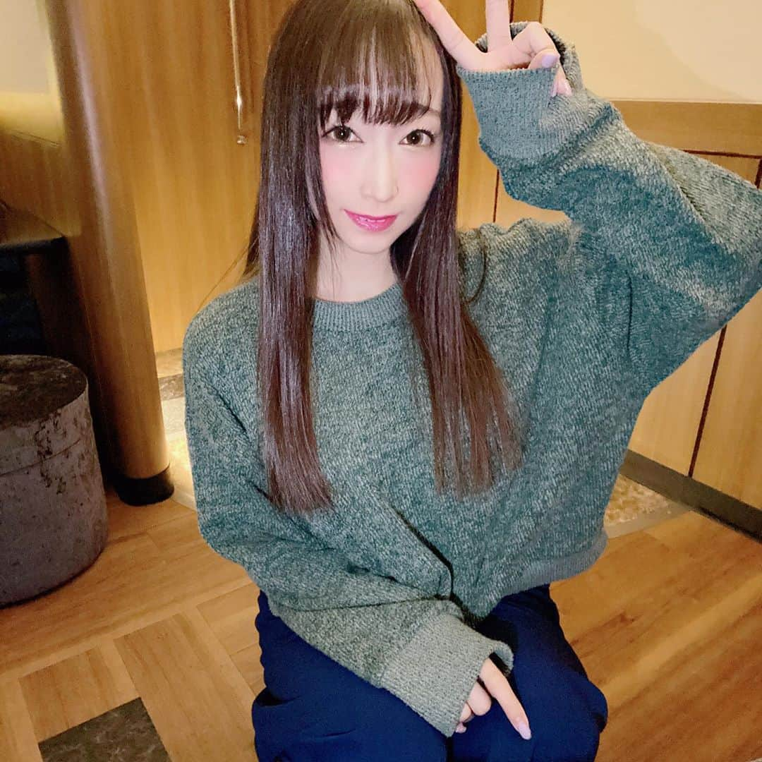 蓮実クレアさんのインスタグラム写真 - (蓮実クレアInstagram)「・ 歌舞伎町BAR HARUオープン！ 本日は22時でおしまいだよ♡ ・ ・ ・ ★場所 BAR　HARU 新宿区歌舞伎町2-38-2第二メトロビル2階 ・ ※新宿には同名の建物があるらしいので 「第2メトロビル」を外して住所のみで検索をかけてね 歌舞伎町交番横にあるラーメン二郎さん真向かいのビルです ・ ・ ・ #蓮実クレア #しながわ書店 #歌舞伎町 #BAR #HARU #コラボ企画 #一日店長」3月16日 18時51分 - hasumi_kurea